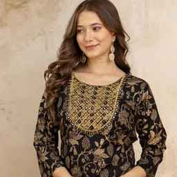 surhi Women Printed Viscose Rayon Straight Kurta image 5