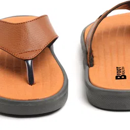 bfoot Men Flip Flops image 5