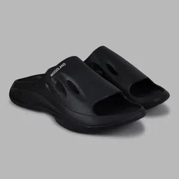 woodland Men Slides image 2