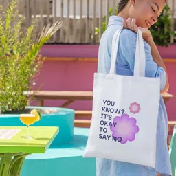 scrunstore Women White Tote image 3