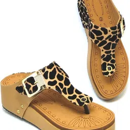 xcen Women Wedges Sandal image 4