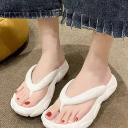 shozie Women Flip Flops image 3