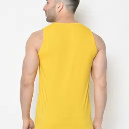 diwazzo Pack of 3 Men Vest image 2