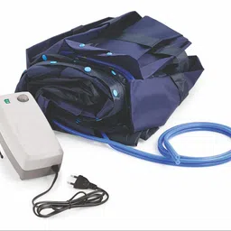 EASYCARE EC6012 EASYCARE Anti Decubitus Fine Medical Bubble Mattress CE Approved Medical Grade PVC Mattress Vibration free and energy efficient (Weight Capacity 120-130kg & mattress Size 315 x 98 CM) Massager image 3