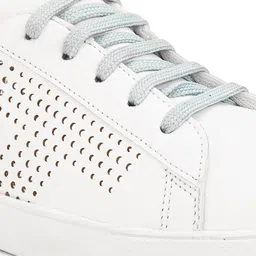 roadster Explore Our Premium White Women's Sneaker Range Sneakers For Women image 3