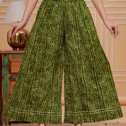meeranshi living Women Flared Green Viscose Rayon Trousers image 5