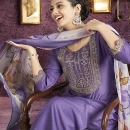 orriya Embroidered Kurta, Trouser/Pant & Dupatta Set image 4