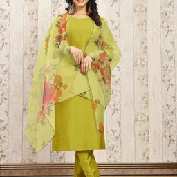 naveerafashion Women Art Silk Kurti Pant Dupatta Set image 3