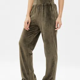 harpa Women Solid Olive Track Pants image 3