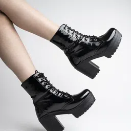 shoetopia Boots For Women image 2