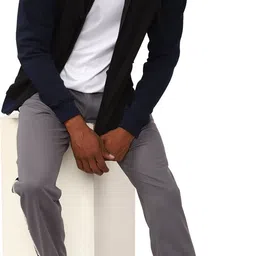 reebok Men Full Sleeve Solid Hooded Sweatshirt image 5