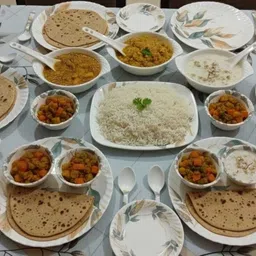 gharkichamak Pack of 40 Ceramic Ghar Ki Chamak 40-Piece Dinner Set Dinner Set image 4