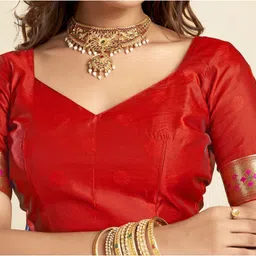 primeniks Woven Banarasi Art Silk, Silk Blend Saree image 3