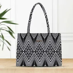 xovee Women Black Messenger Bag-picture-10