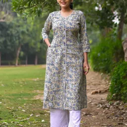 vivika Women Printed Pure Cotton A-line Kurta image 2