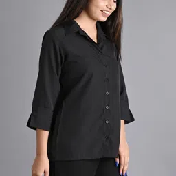 maghma Women Regular Fit Solid Spread Collar Casual Shirt image 3