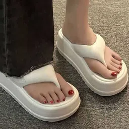 shozie Women Wedges Sandal image 5