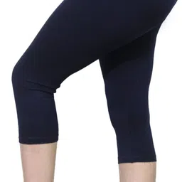 hm hubb Women Dark Blue Capri image 3