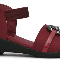 jm looks Women Flats Sandal image 4