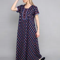 evolove Women Nighty image 3