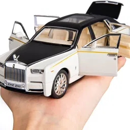 advikasalez Effortless Elegance: Hand-Finished Rolls-Royce Metal Model image 4