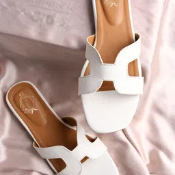 shoetopia Women Flats Sandal-picture-38