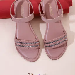 forvela Women Flats Sandal-picture-28