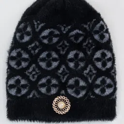 amoldo Graphic Print Beanie image 4