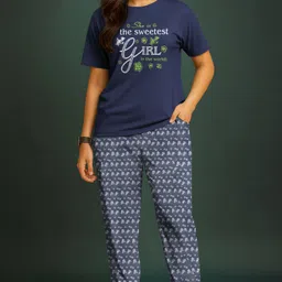 feel track Women Night Suit Set Multicolor Printed-picture-21