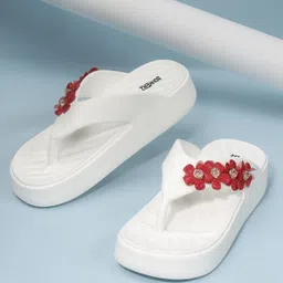 bonkerz Women Flip Flops-picture-32