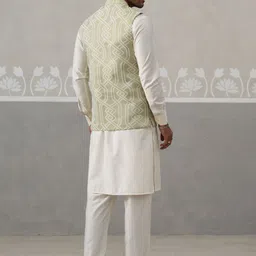 jompers Men Silk Blend Kurta Pyjama Ethnic Jacket Set image 3