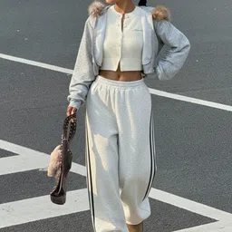 dockstreet Women Solid White Track Pants image 4