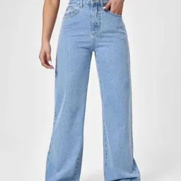 cat look Women Straight Fit Mid Rise Light Blue Jeans-picture-23