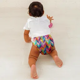 superbottoms NEW UNO Freesize Cloth Diaper with 3 Organic Soaker for baby 3 Month to 3 Yr image 2