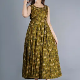 KALINI Women Bronze-Toned & caput mortuum Ethnic Motifs Printed Anarkali Kurta image 5