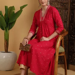 Women Solid Viscose Rayon Flared Kurta-image-8
