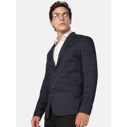 TAHVO Checked Slim-Fit Single Breasted Formal Blazer image 5