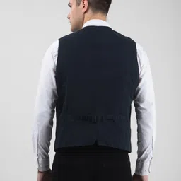 numero uno Solid Men Waistcoat image 2
