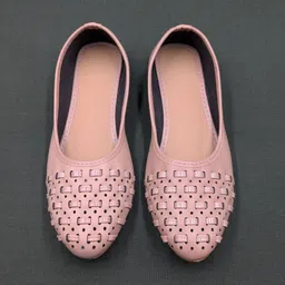 hyon zirmer Jutis For Women image 4