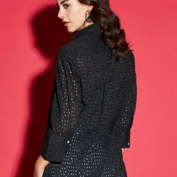 kassually Women Regular Fit Solid Spread Collar Casual Shirt image 2