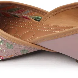 feet runner Ethnic Embroidred Jutis and Mojaris Bellies For Women image 5