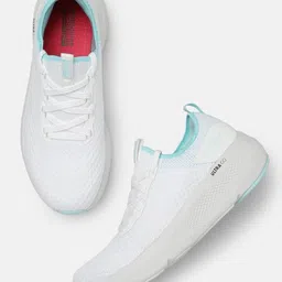 skechers GO RUN ELEVATE Sneakers For Women image 1