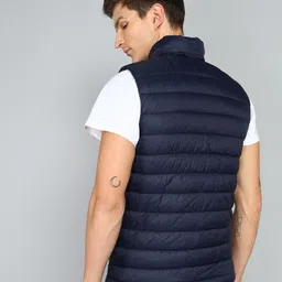 u.s. polo assn. Men Solid Quilted Jacket image 4