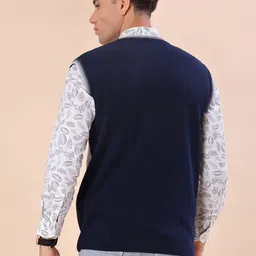 v-mart Men Argyle V Neck Blue Sweater image 3