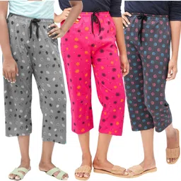 AFRA PRINT CAPRI PANT Women Multicolor Capri-picture-19