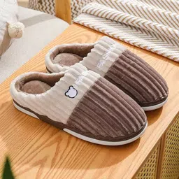 swagify Women Slippers image 2