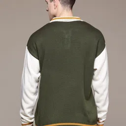 roadster Men Colorblock Mandarin Neck Green Sweater image 5