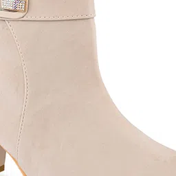 roadster SS26 Women's Casual Boots Boots For Women image 5