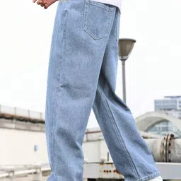 denim look Men Relaxed Fit Mid Rise Light Blue Jeans image 4
