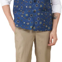 wagreoutfit Self Design, Graphic Print, Solid Men Waistcoat image 5